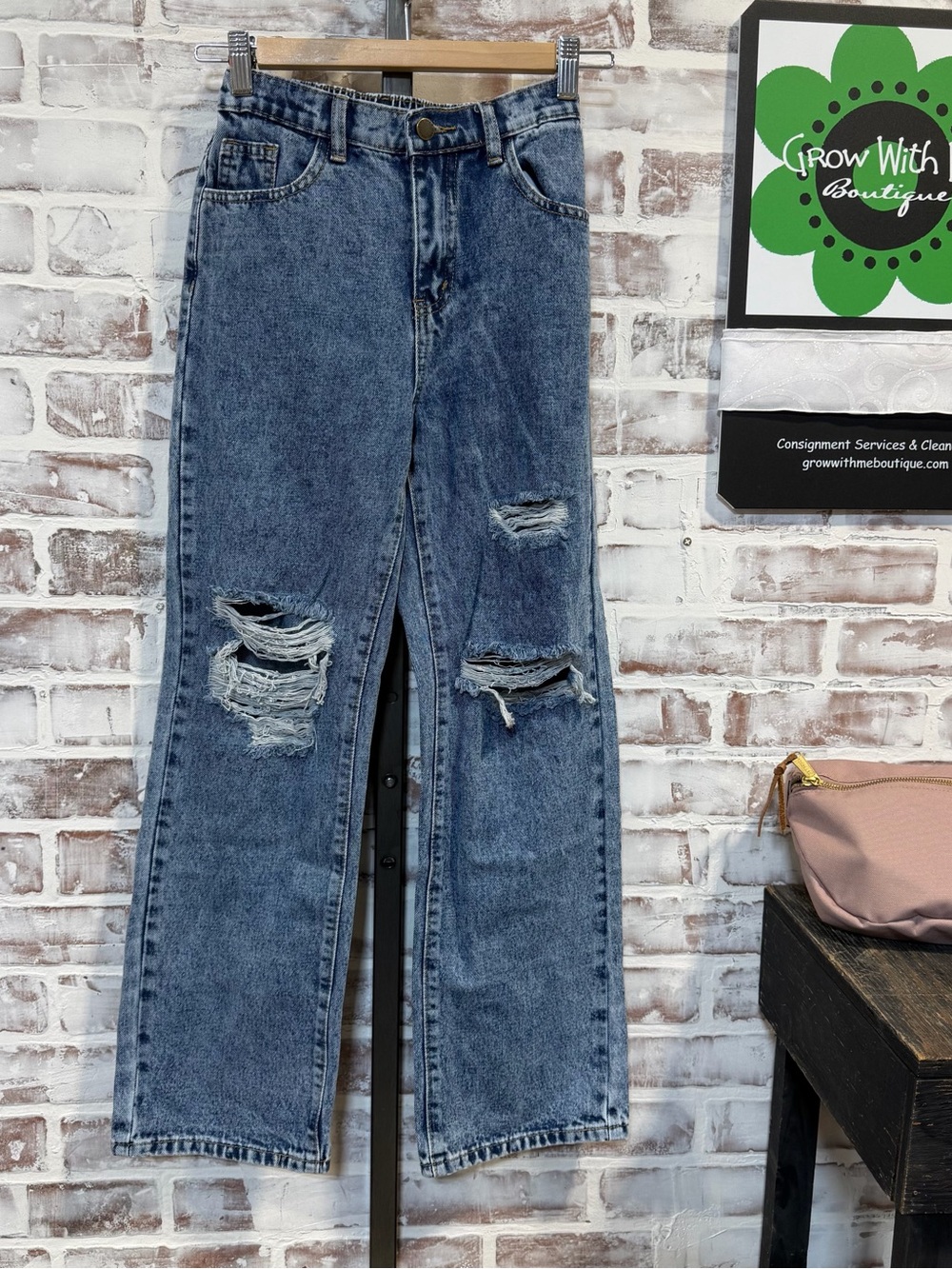 SHEIN Distressed Straight-Leg Jeans - Medium Wash Blue